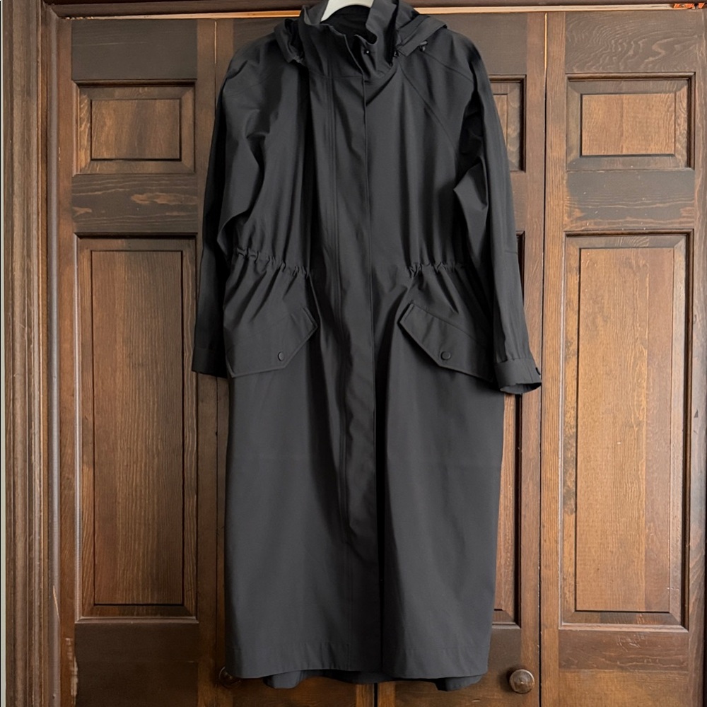 Sweaty Betty Motion Waterproof Longline Parka - Picture 6 of 7